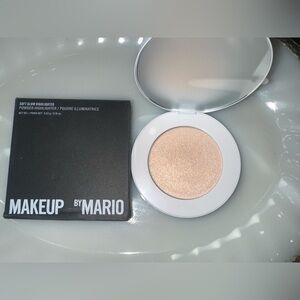 Makeup by Mario Pearl highlighter